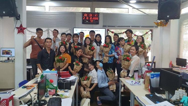 Một khung cảnh nhỏ ngày lễ để tôn vinh các chiến binh nữ tại Thiên Minh Capital